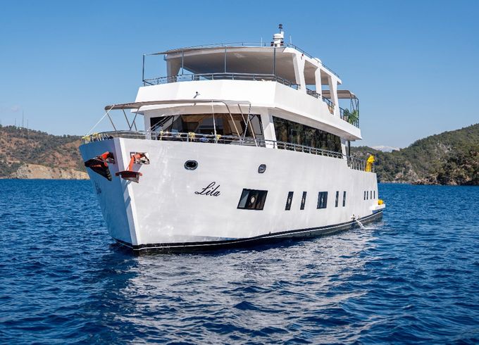Motoryacht Lila Trawler