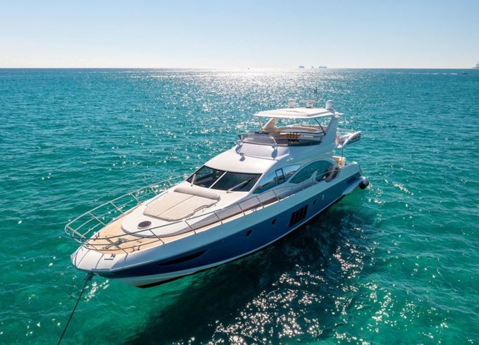 Azimut 70