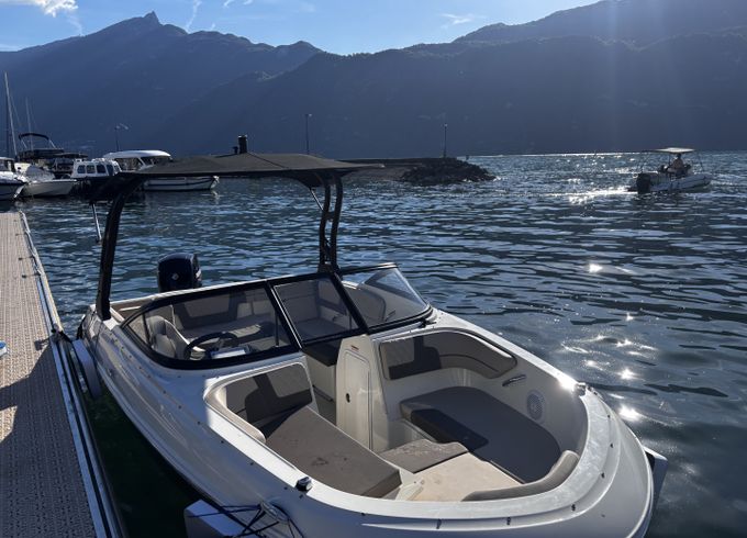 Bayliner VR4