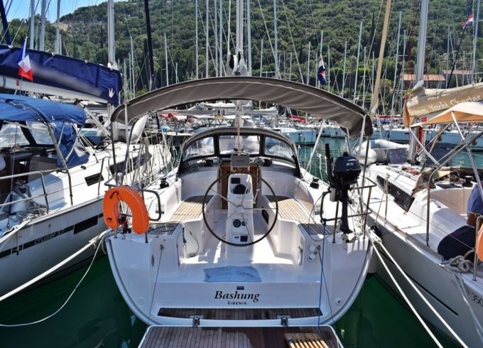 Bavaria Cruiser 34