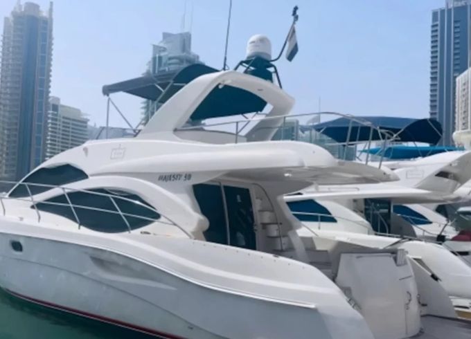 Majesty Yachts 50