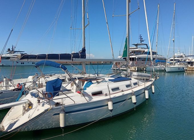 Bavaria 36 Holiday