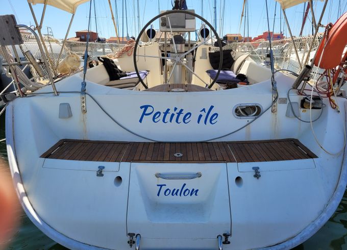 Bénéteau Oceanis 430