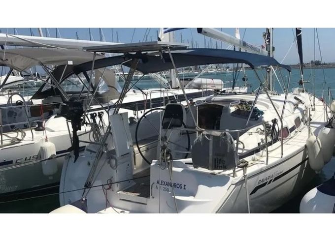 Bavaria Cruiser 37