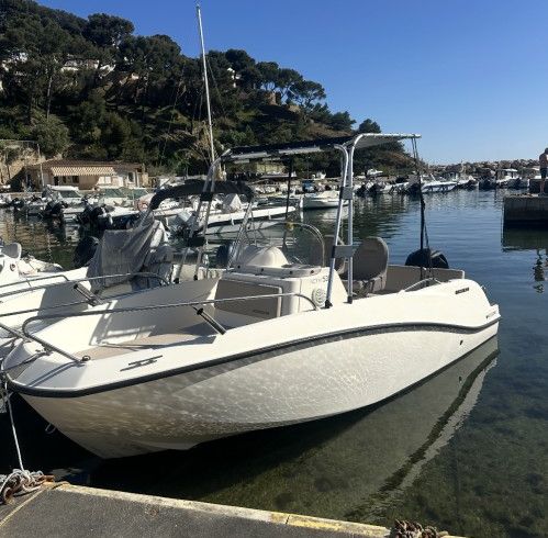 Quicksilver Activ 535 Open