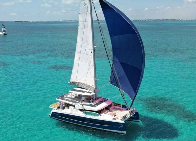 Bali Sailing Yacht Luna