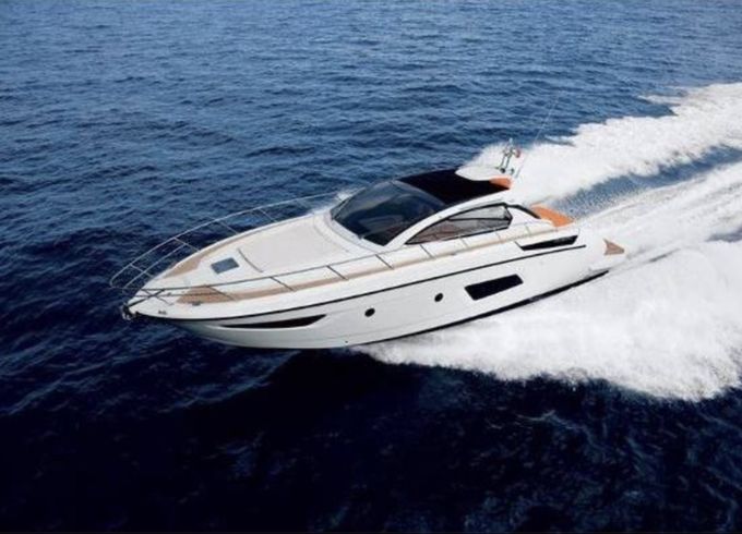 Azimut Atlantis 48