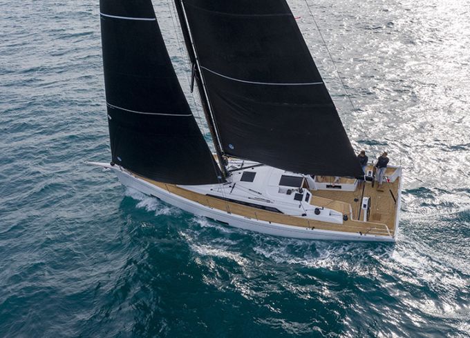 Grand Soleil 44
