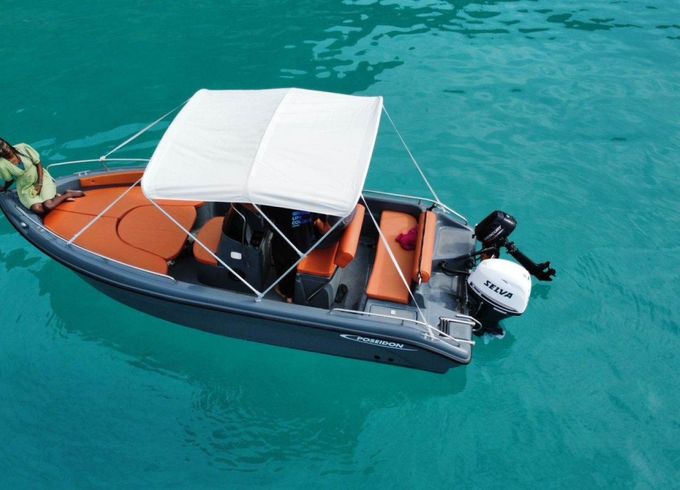 Poseidon Blue Water 185