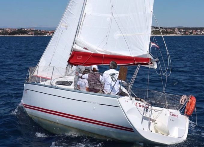 Jeanneau Sun Fast 26 - 1 cab.