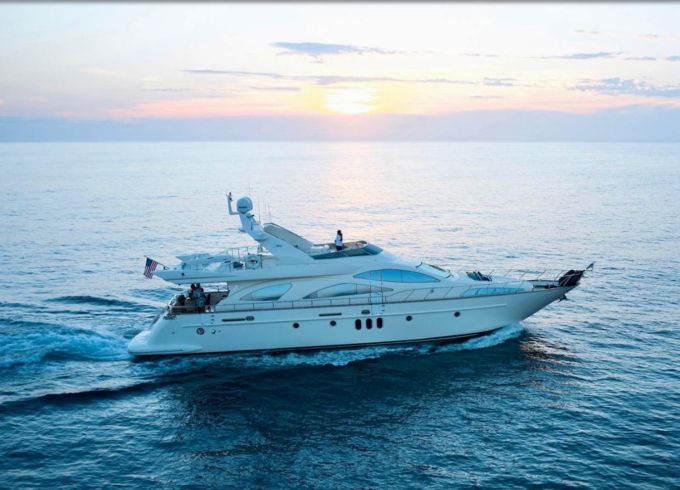 Azimut 80