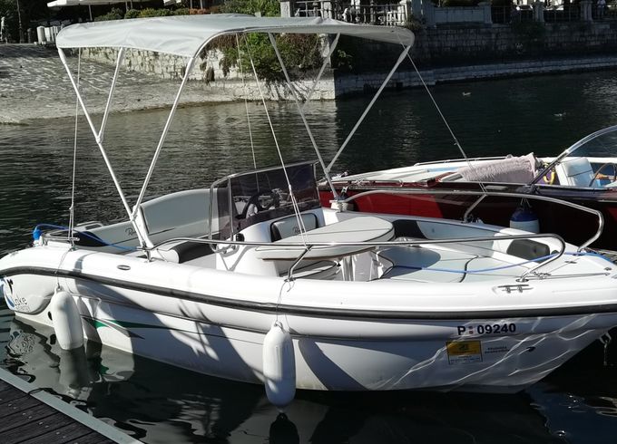 Ranieri International Voyager 17