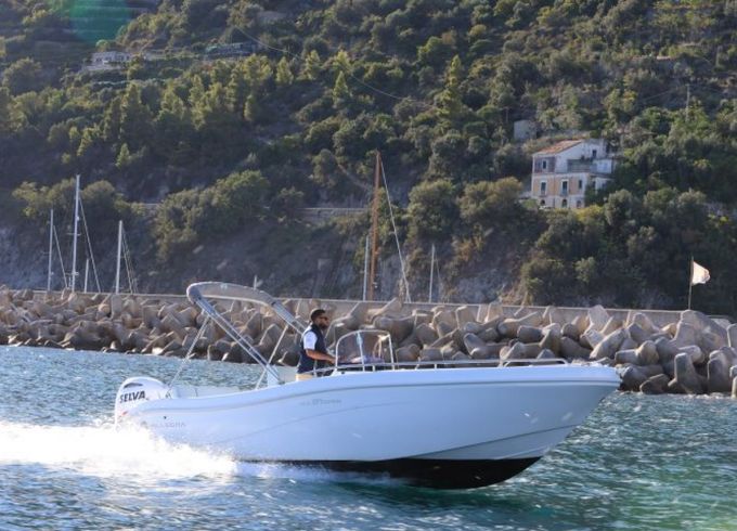 Allegra Boats All 21 open