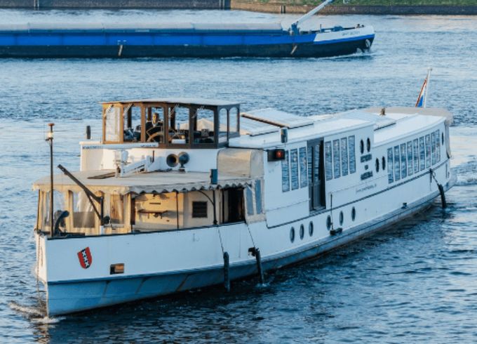 Custom Made Saloon ship