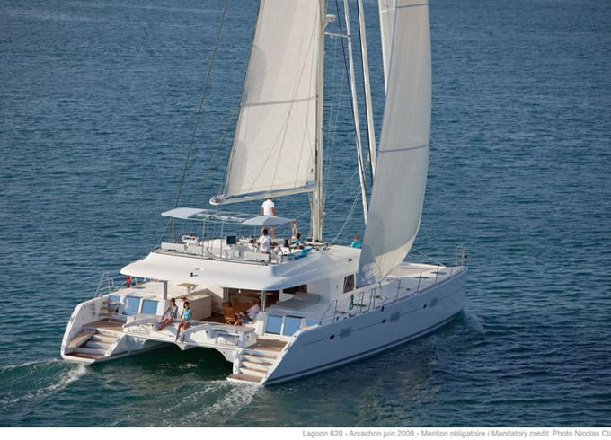 Lagoon 620