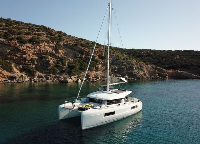 Lagoon 40