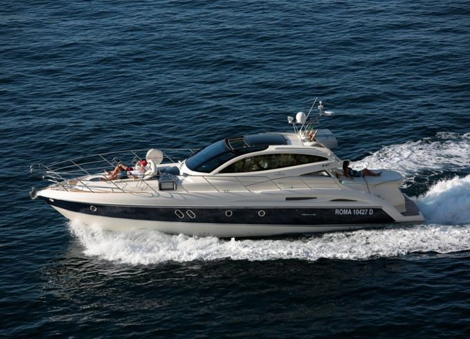 Cranchi Mediterranee 47 Hard Top