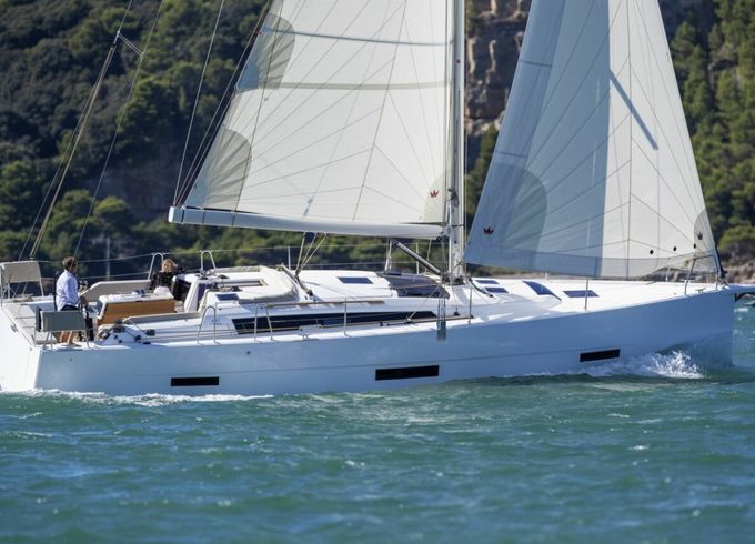 Dufour 430