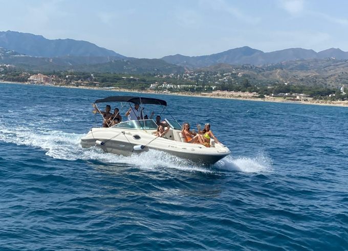 Sea Ray SUNDECK 240