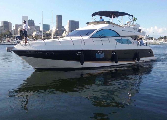 Prestige Yachts 60