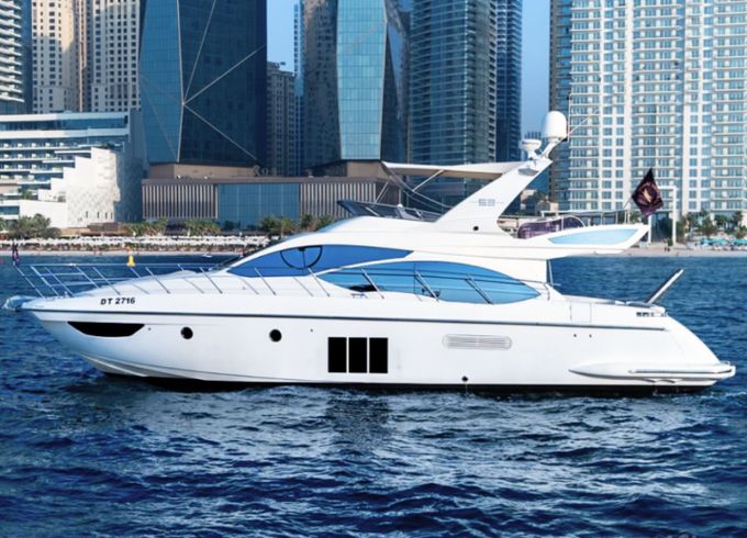 Azimut 53 Fly