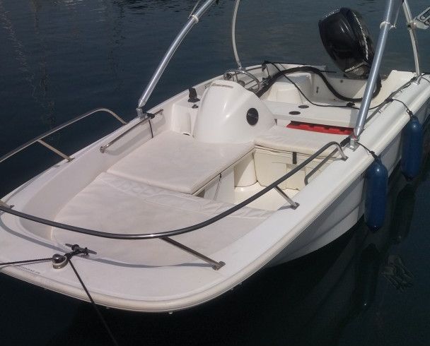 Boston Whaler 170 super sport