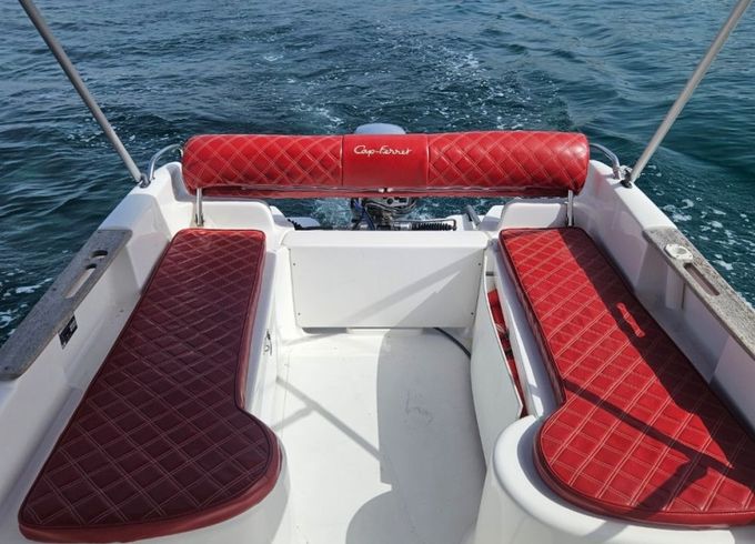 B2 Marine CAP-FERRET 452 Open San Permis
