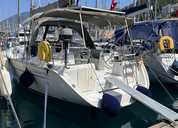 Bénéteau Cyclades 39.3