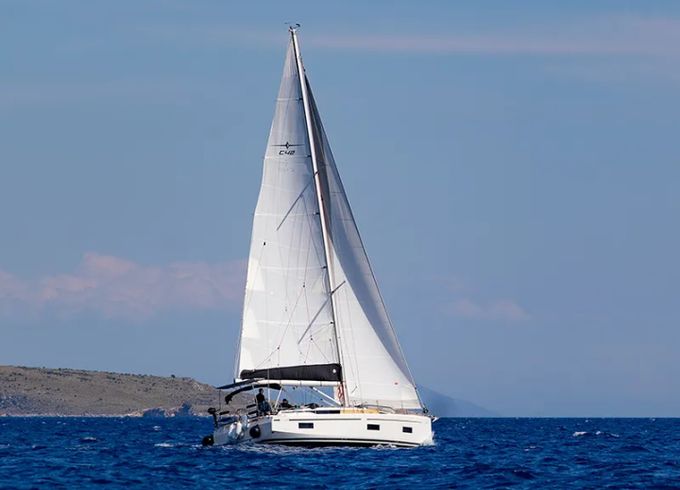 Bavaria C42