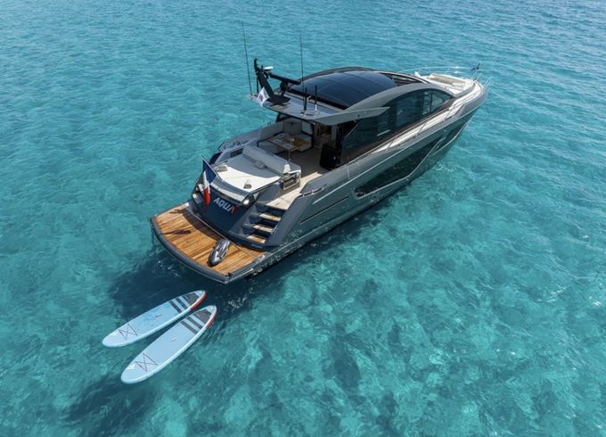 Sunseeker Predator 64