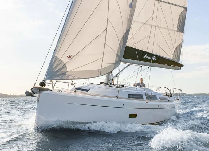 Hanse 348