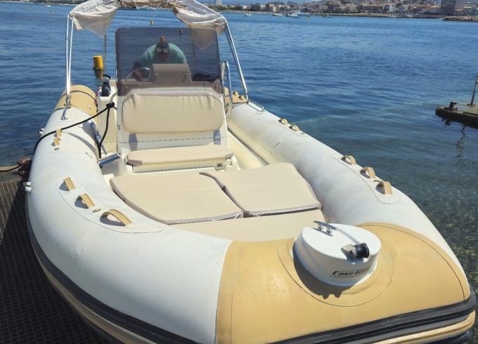Zodiac Club 750