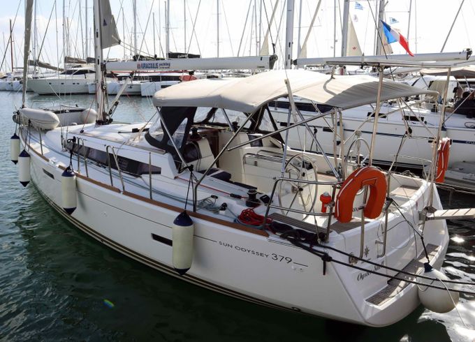 Jeanneau Sun Odyssey 379 (3 cab.)