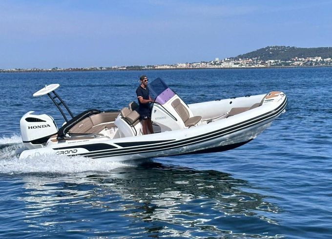 Grand Boats Golden line G680