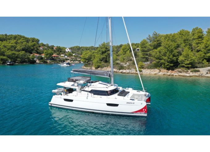 Fountaine Pajot Elba 45