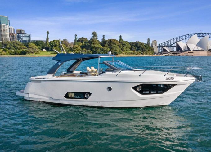 Absolute Yachts Absolute 40