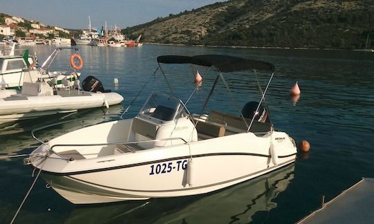 Quicksilver Activ 505 Open