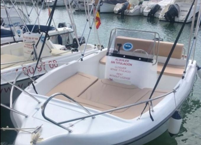 Polyester Yacht MARION 450