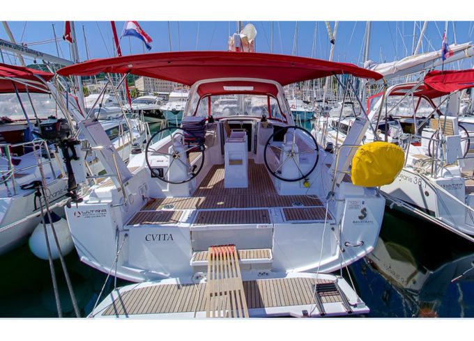 Bénéteau Oceanis 38.1