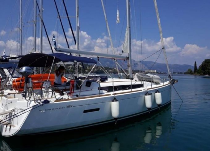 Jeanneau Sun Odyssey 389