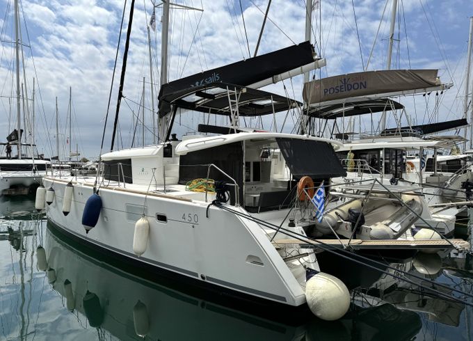 Lagoon 450 F