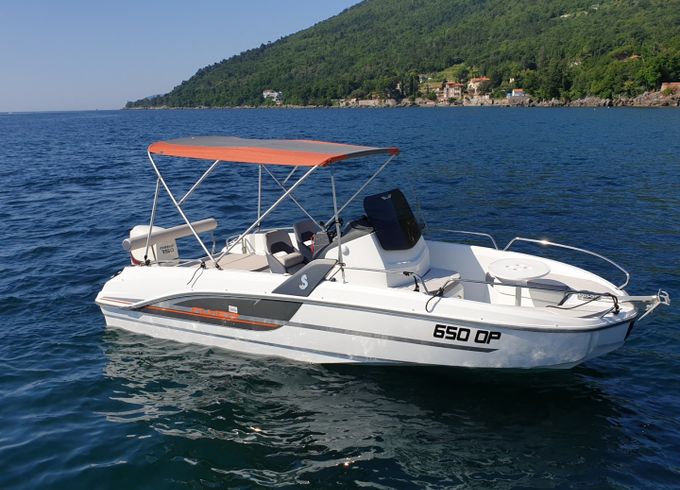 Bénéteau Flyer 6.6 SPACEdeck