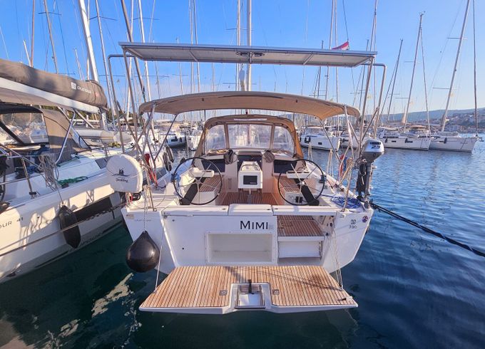 Dufour 390 Grand Large