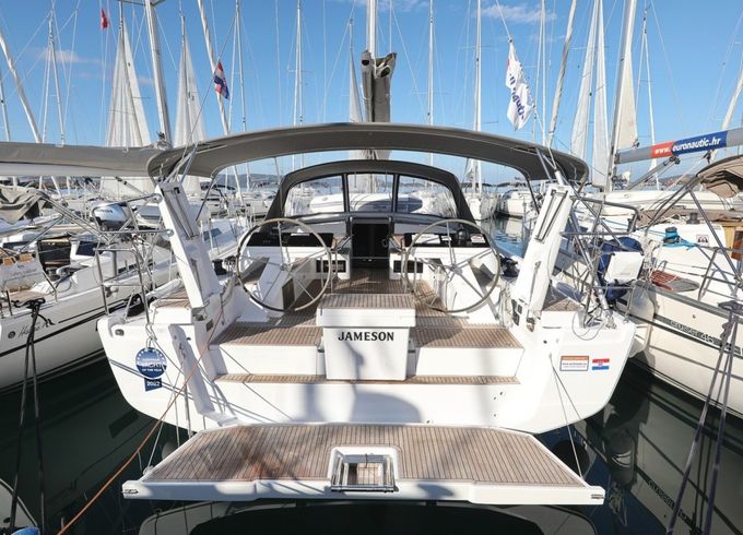Hanse 460