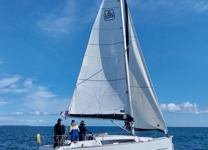 Dufour 310