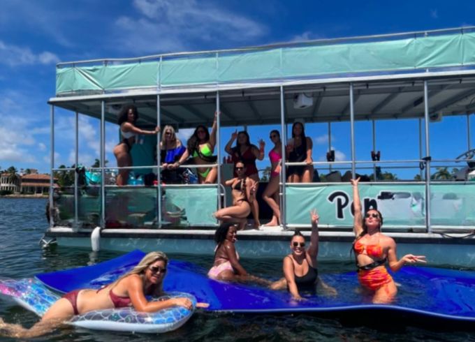 Pontoon 31