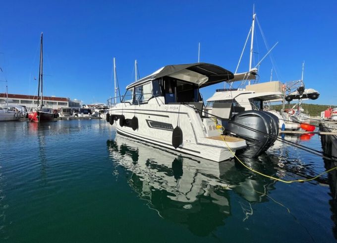 Jeanneau Merry Fisher 1095