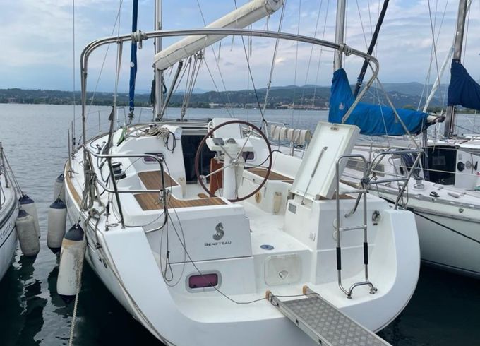 Bénéteau Oceanis 34