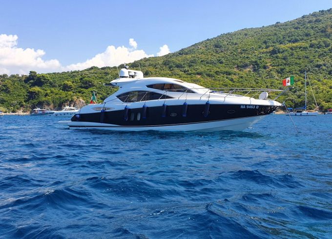 Sunseeker Predator 52
