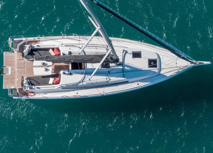 Jeanneau Sun Odyssey 380